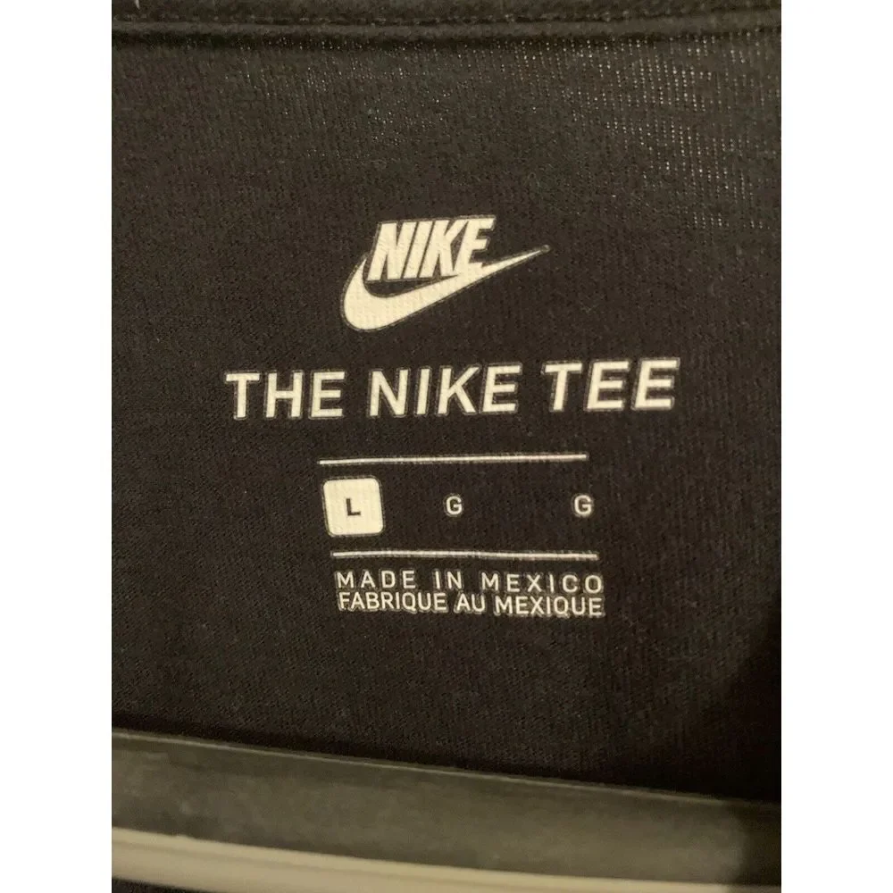 MUST HAVE!! Nike Shirt Mens L Black/Red Long Sleeve Tee Iridescent Graphic Print
